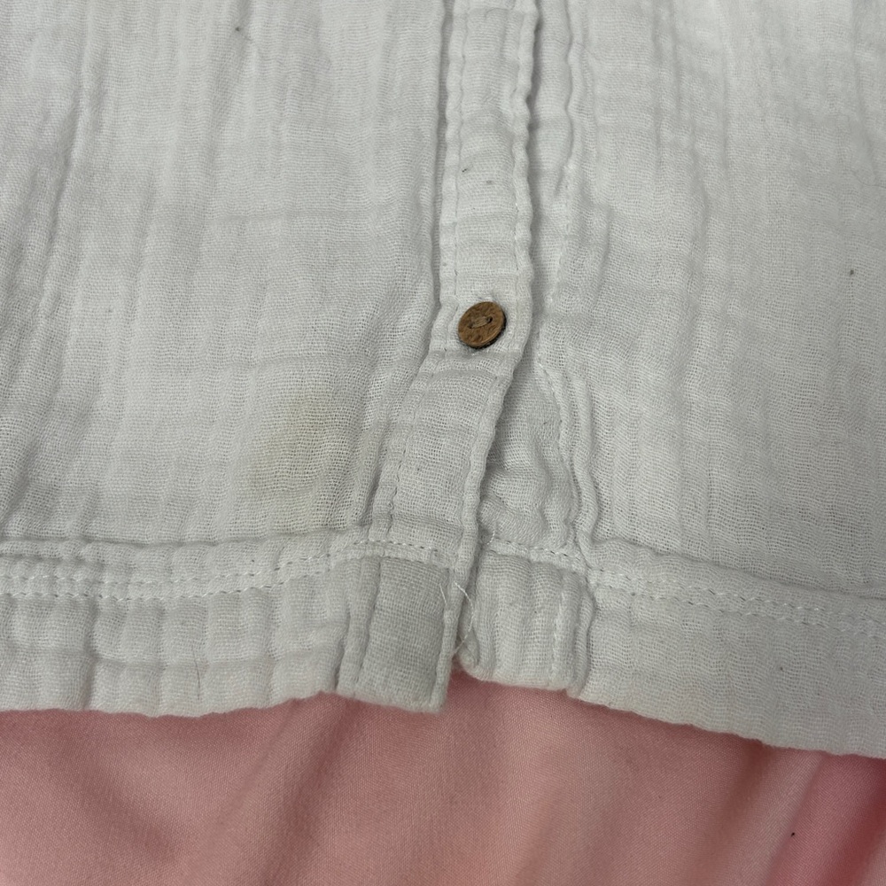 Old Navy Off-White Casual Button-Down Shirt - Picture 6 of 9